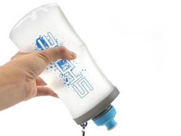 Botella de agua suave y taza de TPU