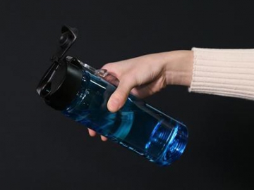 Botella y taza de agua de tritán CYH040