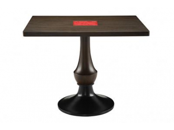 Mesa de comedor de madera con detalles de vidrio templado
