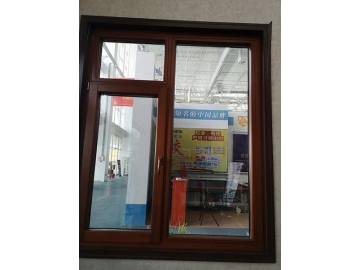 Ventana de madera-aluminio