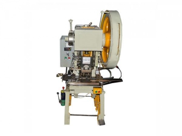 Máquina para producir grapas de enganche/grapas de enresortar