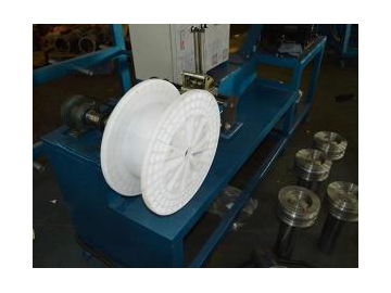 Máquina enrolladora de alambre