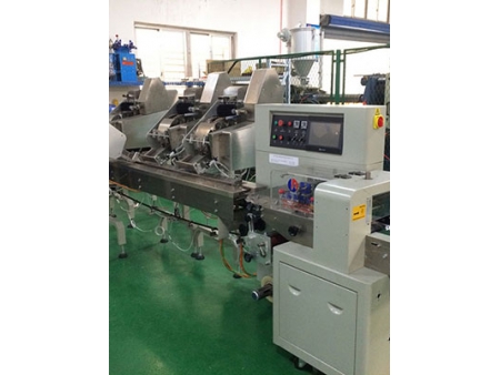 Máquina envolvedora flow pack HP-250X