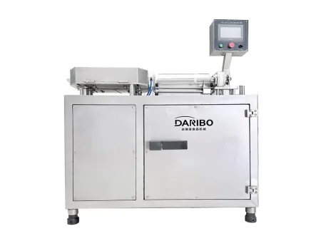 Máquina para enlazar y colgar salchichas