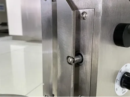 Descascaradora de cocos, DRB-YZ1