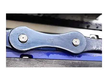 Troqueladora con plegado automático y unidad de stripping/pelado de cama plana