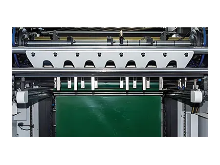 Troqueladora con estampado en foil / foil stamping automático de cama plana