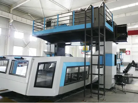 Mandrinadora-fresadora CNC tipo pórtico / gantry (pórtico fijo y mesa móvil)