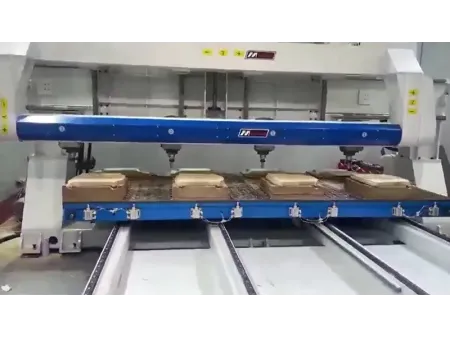 Centro de mecanizado CNC de 5 ejes, con cuatro mesas