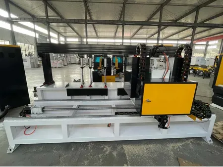 Mortajadora / espigadora CNC (con perforadora lateral)