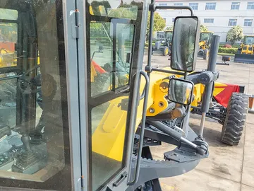 PY320T  Motoniveladora