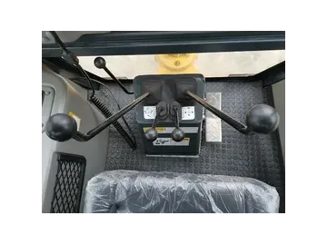 WZ30-25  Retroexcavadora