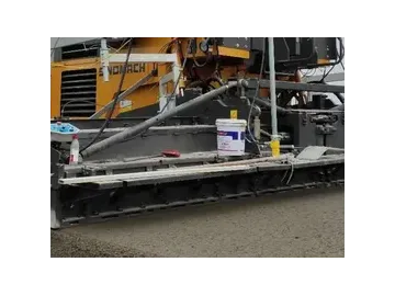 GYA4500  Pavimentadora de asfalto sobre orugas