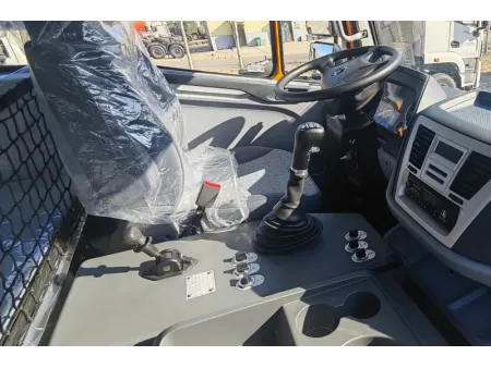 Camión volquete 4×2