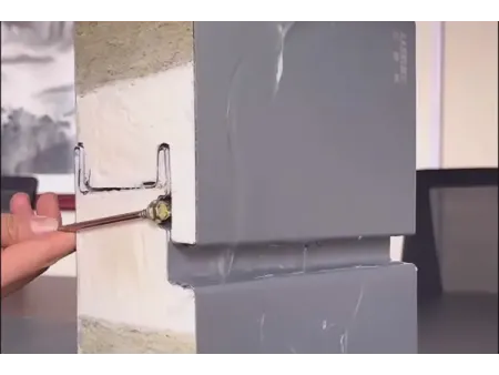 Paneles sándwich para muros con fijación oculta