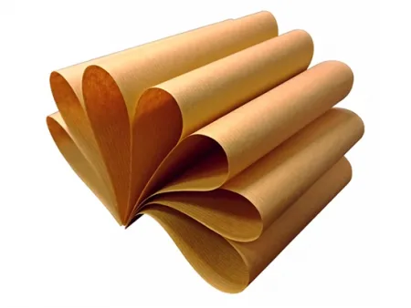 Papel kraft (Marrón acanalado)